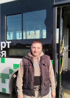 Кирилл из Благовещенск (Амурской обл.) 43 года