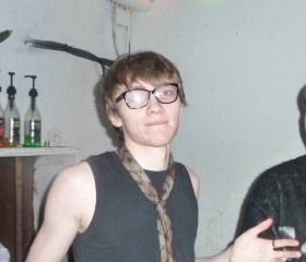 Dima Glukhov, 20, Reutov