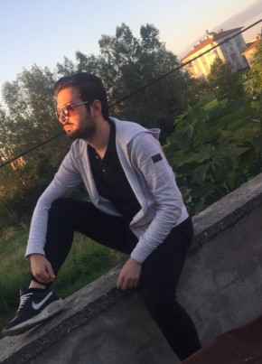 ibrahim, 25, Türkiye Cumhuriyeti, Gebze