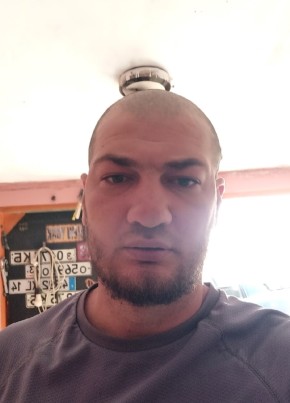 Азамат из Нальчика 34 года