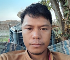 แพท, 21, Mazkeret Batya