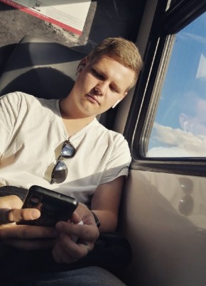 Anton, 25, Russia, Ivanovo