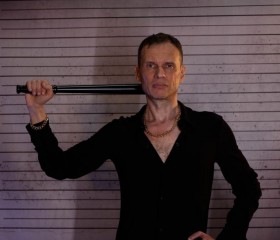 Maksim, 53, Moscow