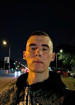 Alexandr из Омска 22 года