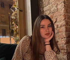 Vika, 23, Saint Petersburg