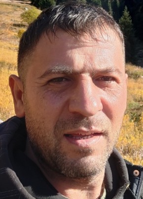 Валерий из Алматы 43 года