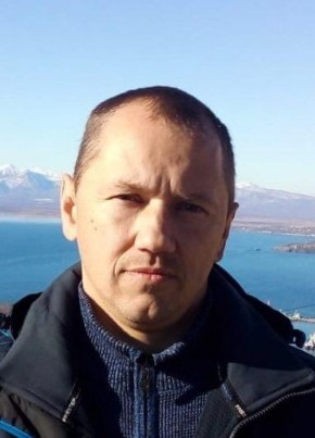 Анатолий из Петропавловск-Камчатския 40 лет