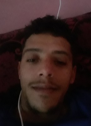 Kaderems, 23, People’s Democratic Republic of Algeria, Chlef