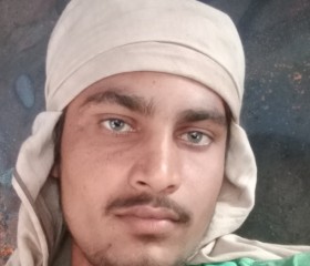 Amitkumar Yadav, 22 года, New Delhi
