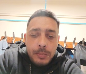 Berki Zsolt, 31, Budapest