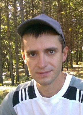Максим, 40, Россия, Рефтинский