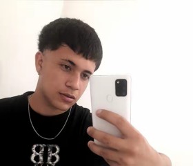 bautista, 18, Buenos Aires