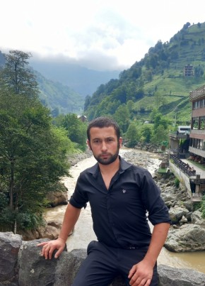 Mehmet из Ardeşen 30 лет