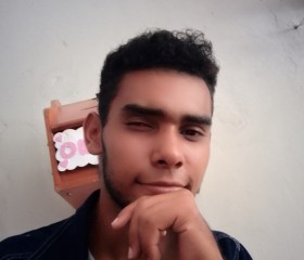 Edinson, 20, Caracas