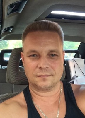 Дмитрий из Краснодара 53 года