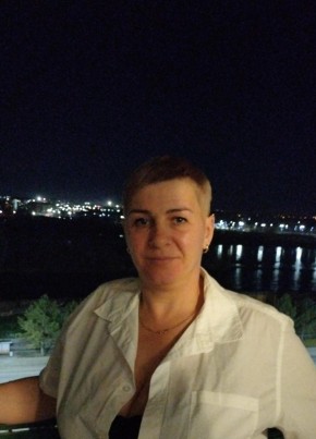 Анна, 42, Россия, Богучаны