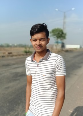 Basu, 22, India, New Delhi