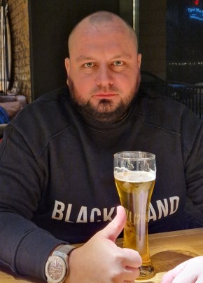 Артем, 37, Россия, Новокуйбышевск