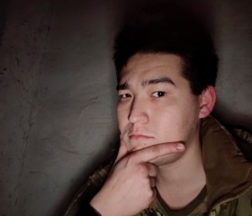 Maks, 23, Abakan