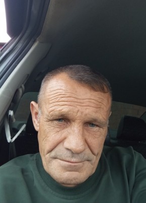 Геннадий из Саратова 53 года