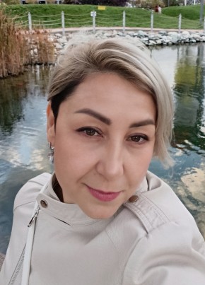 Светлана из Ростова-на-Дону 43 года