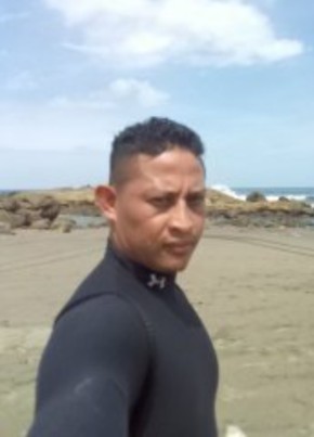 Luis Delgadillo, 39, República de Nicaragua, Managua