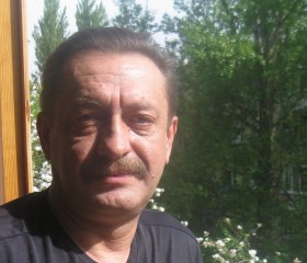 Анатолий, 63 года, Київ