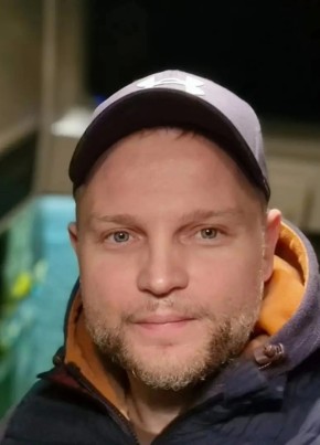 ARTEMIY PITsEVICh, 38, Estonia, Johvi