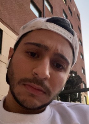 Elie, 24, United States of America, Raleigh