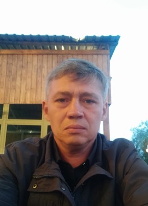 Александр из Энгельса 41 год