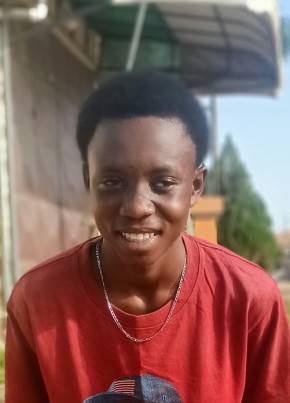 Bryan, 18, Ghana, Accra