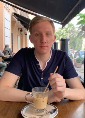 Артем, 28, Україна, Київ