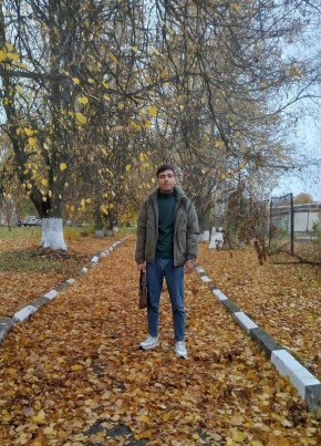 Новруз из Новомосковска 23 года