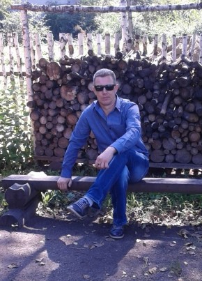 Евгений из Охи 52 года