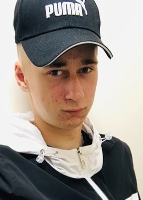 Oleg, 21, Russia, Surgut