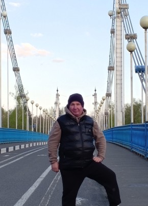 Anton, 49, Russia, Vladivostok