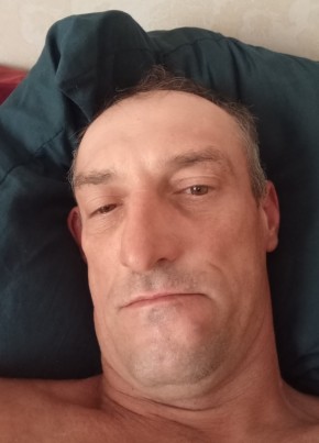 Artur из Rīga 47 лет