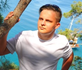 Vlad, 22, Novomoskovsk