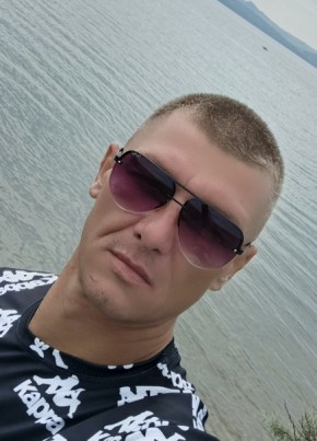 Влад из Минусинска 34 года