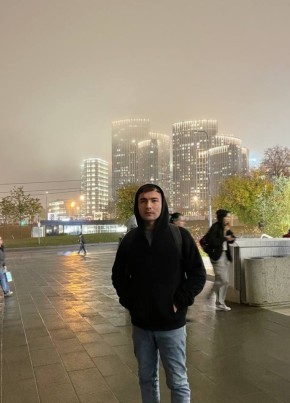 Али из Москвы 25 лет