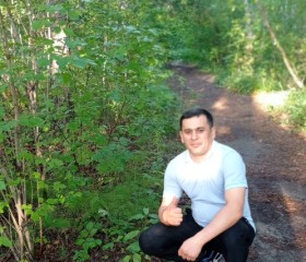 Sokhibdzhon, 33, Yekaterinburg