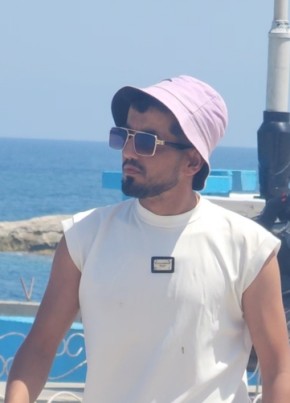 Farouk из Chelghoum el Aïd 30 лет