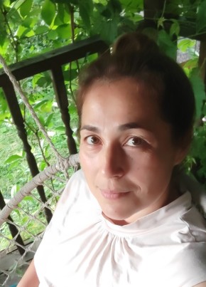Алёна из Новосибирска 48 лет