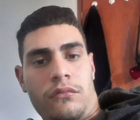 MATHEUS, 20, Teresopolis