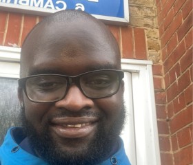 David, 34, Beckenham