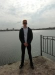 Денис, 22 года, Казань