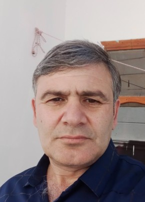 Peviz Nesirov, 50, Azərbaycan Respublikası, Bakı