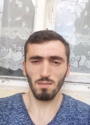 Şahin Ayaz, 27, Türkiye Cumhuriyeti, İstanbul