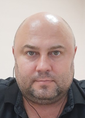 Александр из Энгельса 43 года