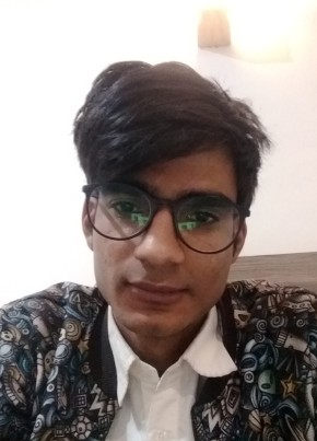Vishnu Katikh, 22, India, Kulu